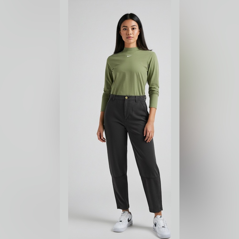 NWT Nike Sage Green Turtle neck Long Sleeve Shirt Size Large